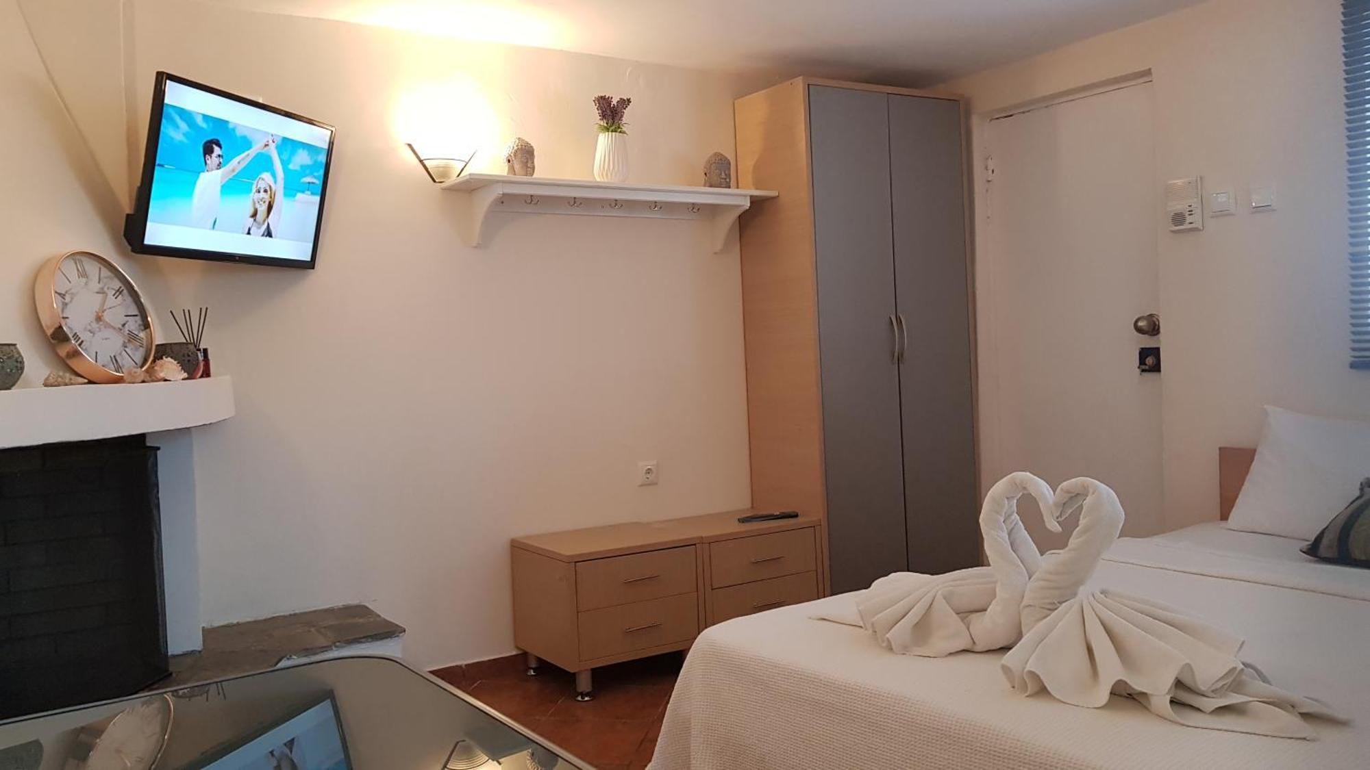 Tirnavos Studio With City View 아파트 객실 사진